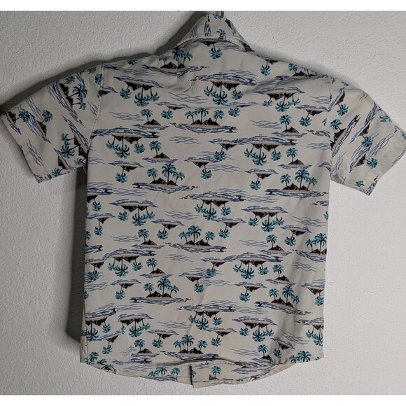 Eddie Bauer Boys Size 3T Short-Sleeve Button-Up Collared Hawaiian Shirt (467) - Picture 2 of 3